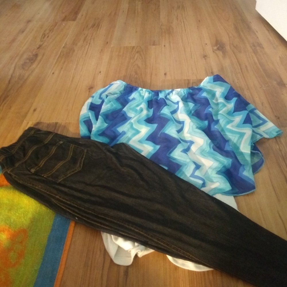 Assorted name brand clothes bundel